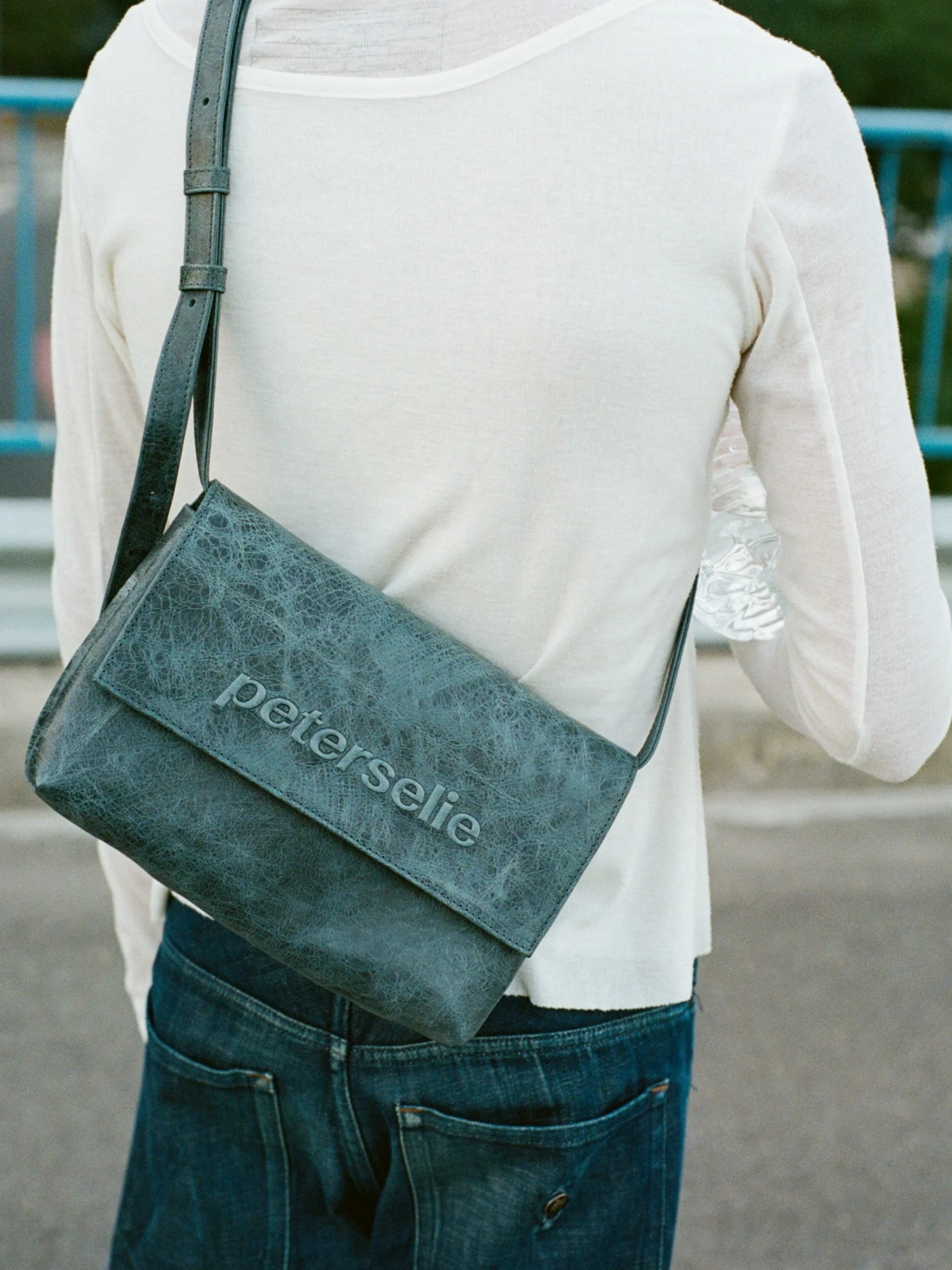 0008 29 A001128810008 min