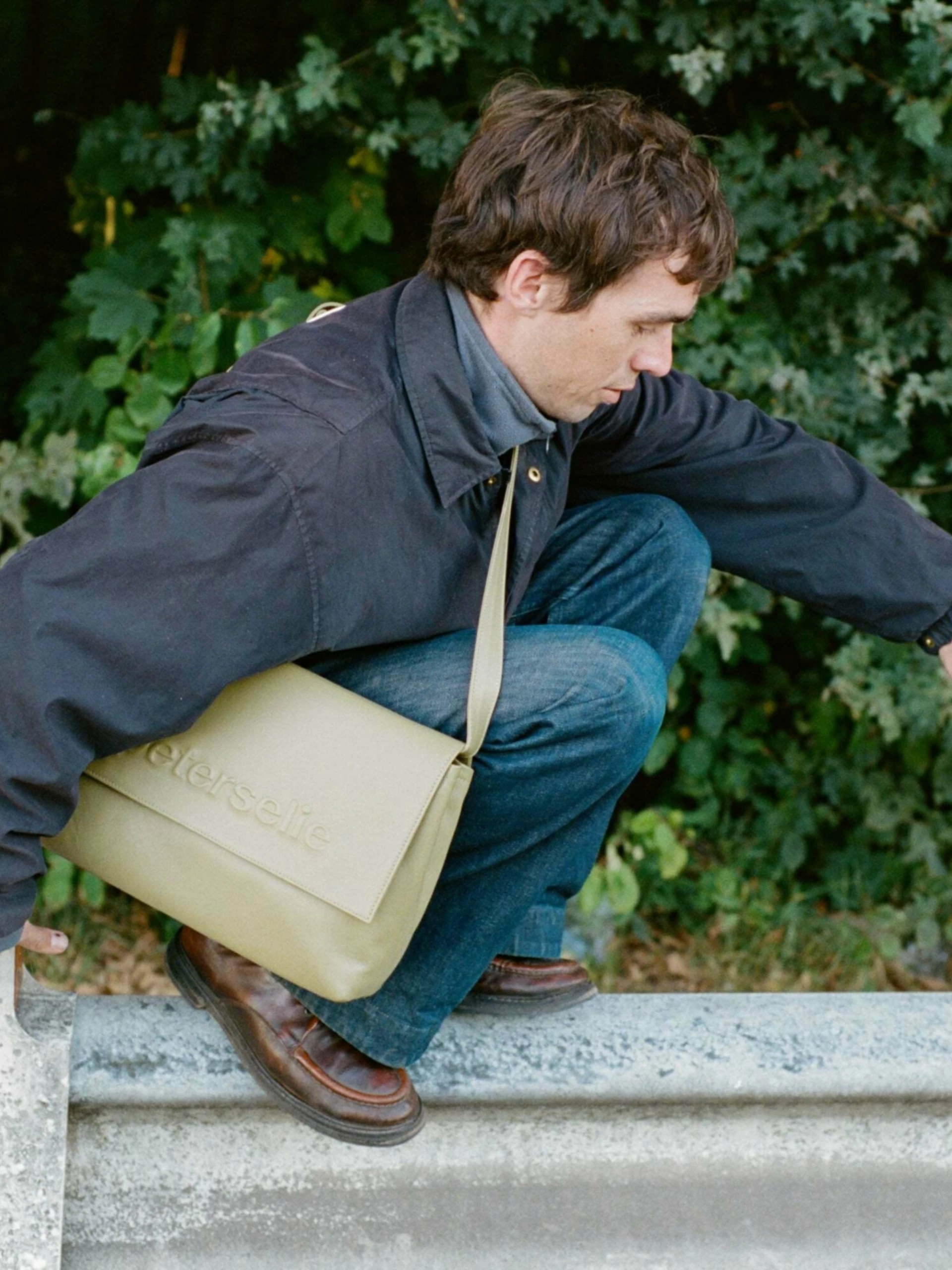 0015 22 A001128810015 min