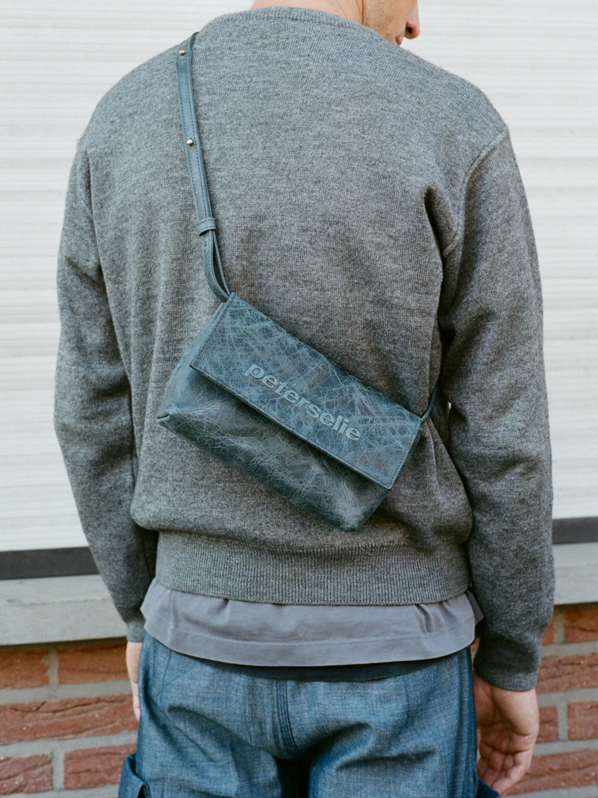 0036 1 A001128810036 min