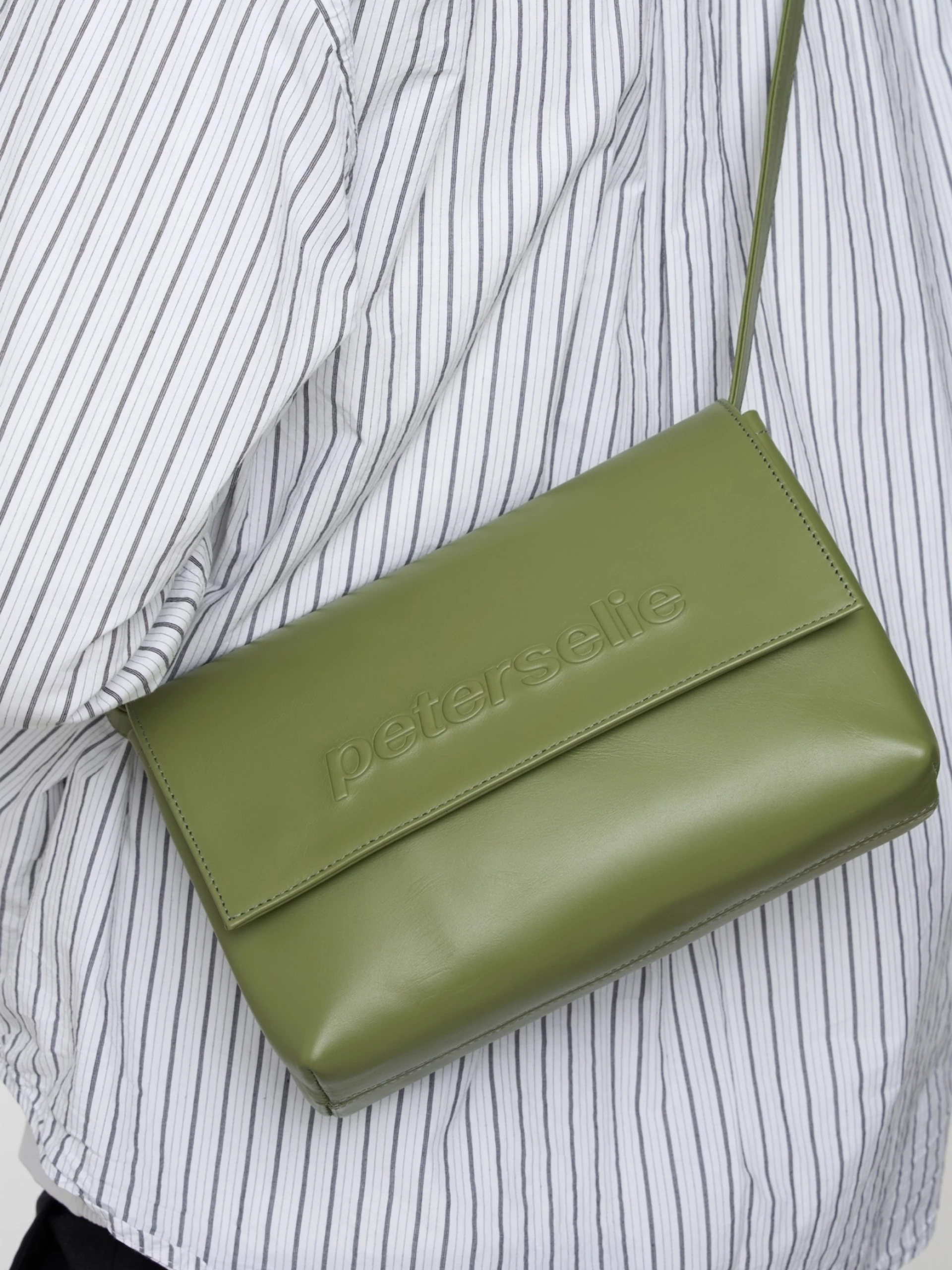 Ps 02m olivegreen model