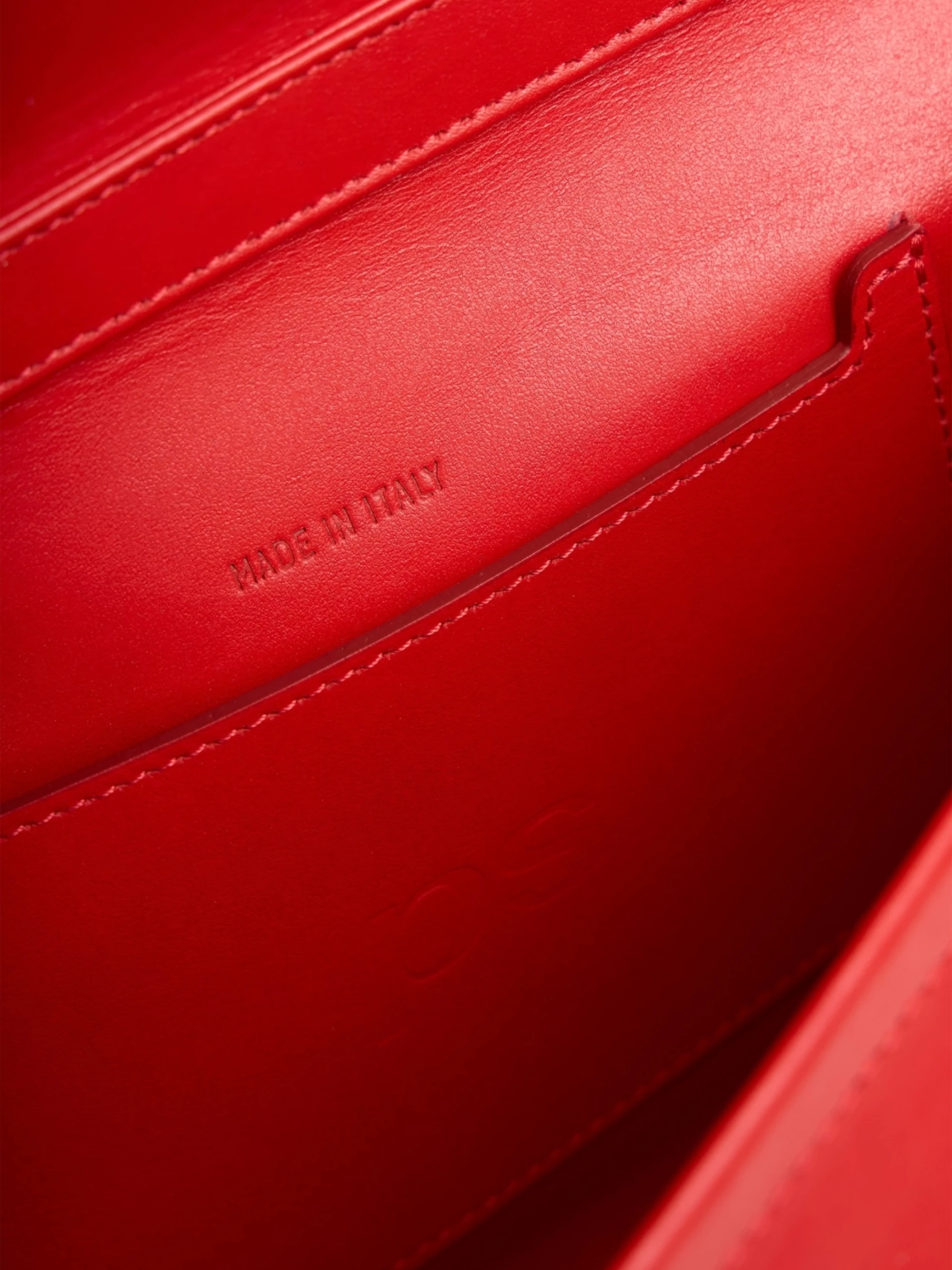 Ps 02m red detail