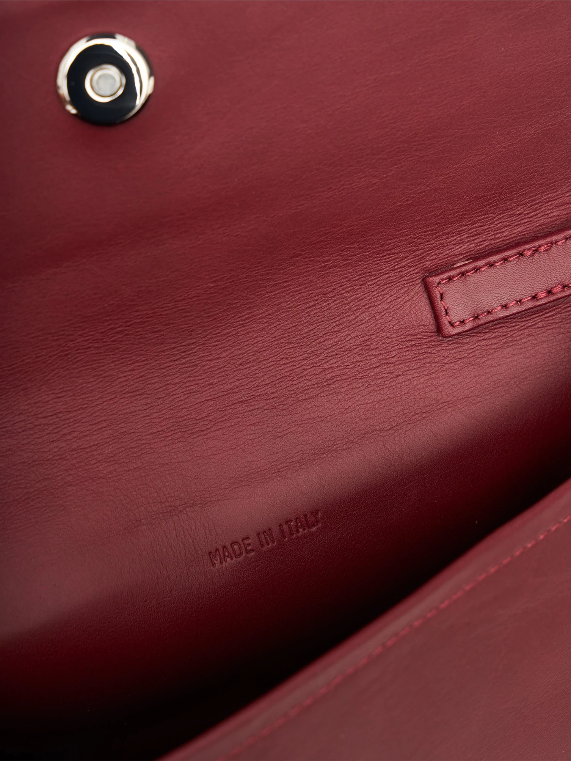 Ps 02 redwine detail